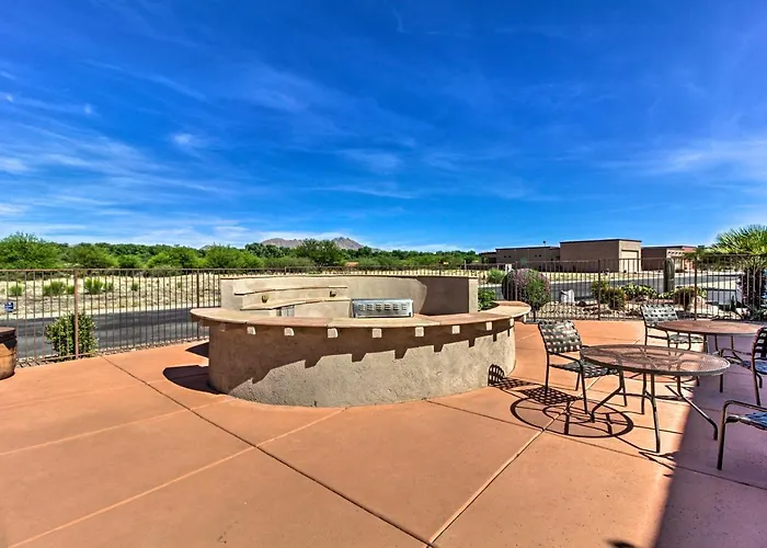 Sunny Adobe Retreat W/ Hot Tub & Mtn Views! Holiday home