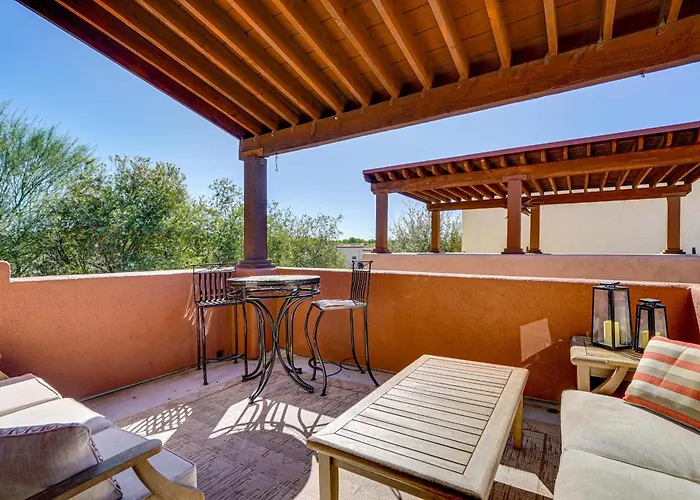 Sunny Adobe Retreat W/ Hot Tub & Mtn Views! Holiday home